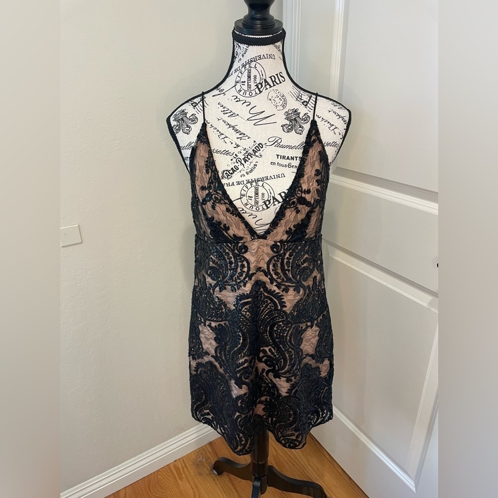Free People Mini Black Sequence Cocktail deep V front and back dress Size 4 - Picture 1 of 12